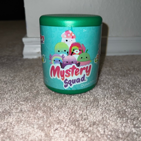 New 4” Original Mystery Capsule Squishmallows - Picture 1 of 3